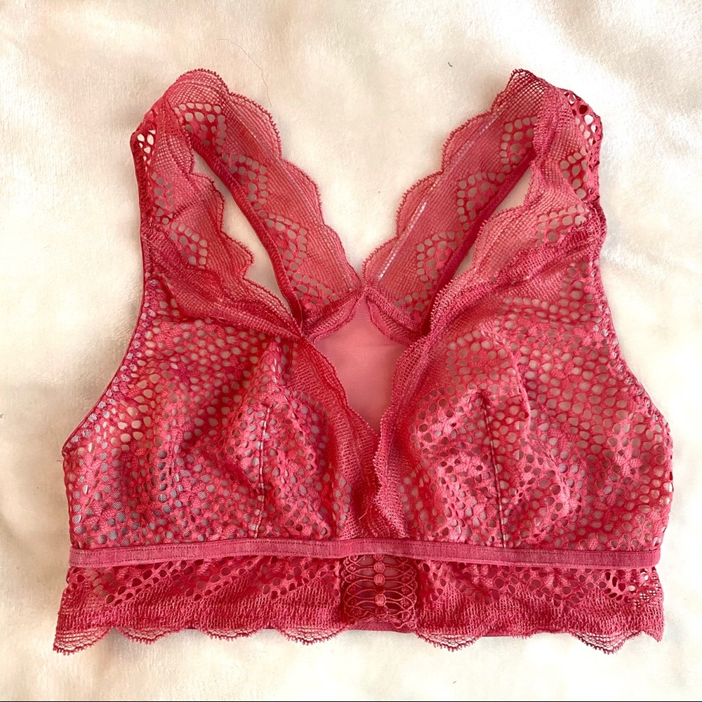NEW Victoria’s Secret Lace Sheer Mesh Plunge Bralette